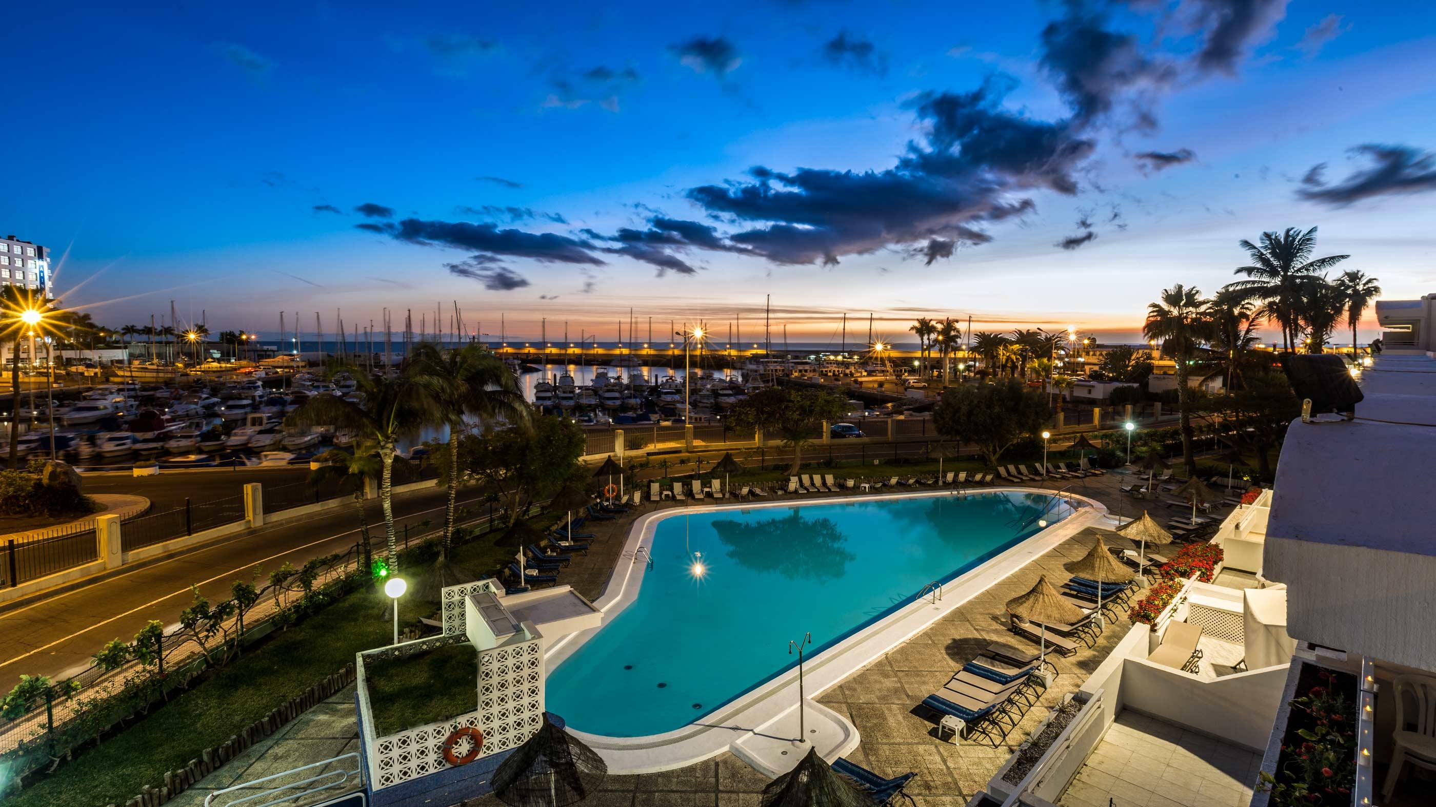 Apartamento Portonovo Puerto Rico  Exterior foto